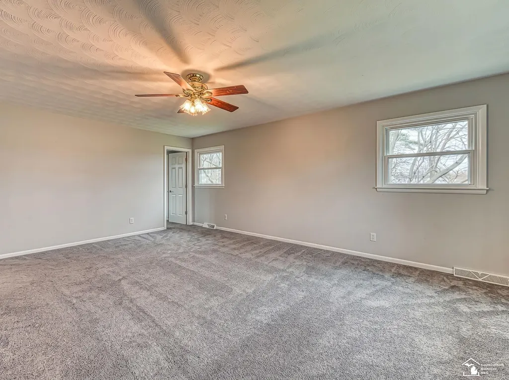 1060 Hollywood Drive Monroe City MI 48162