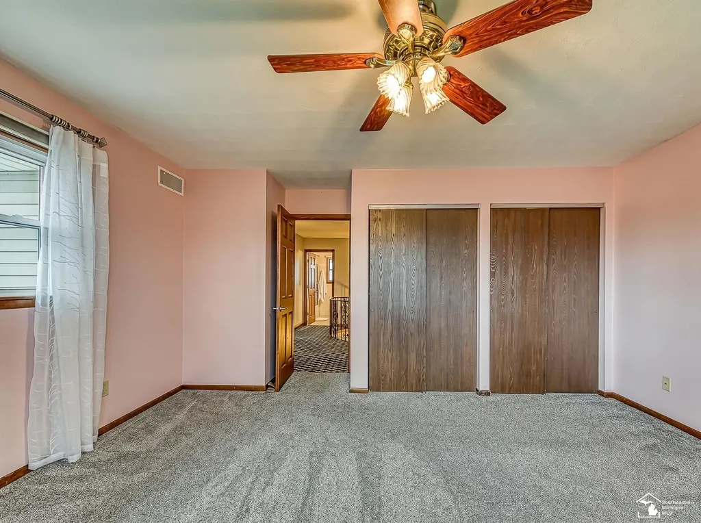 1060 Hollywood Drive Monroe City MI 48162