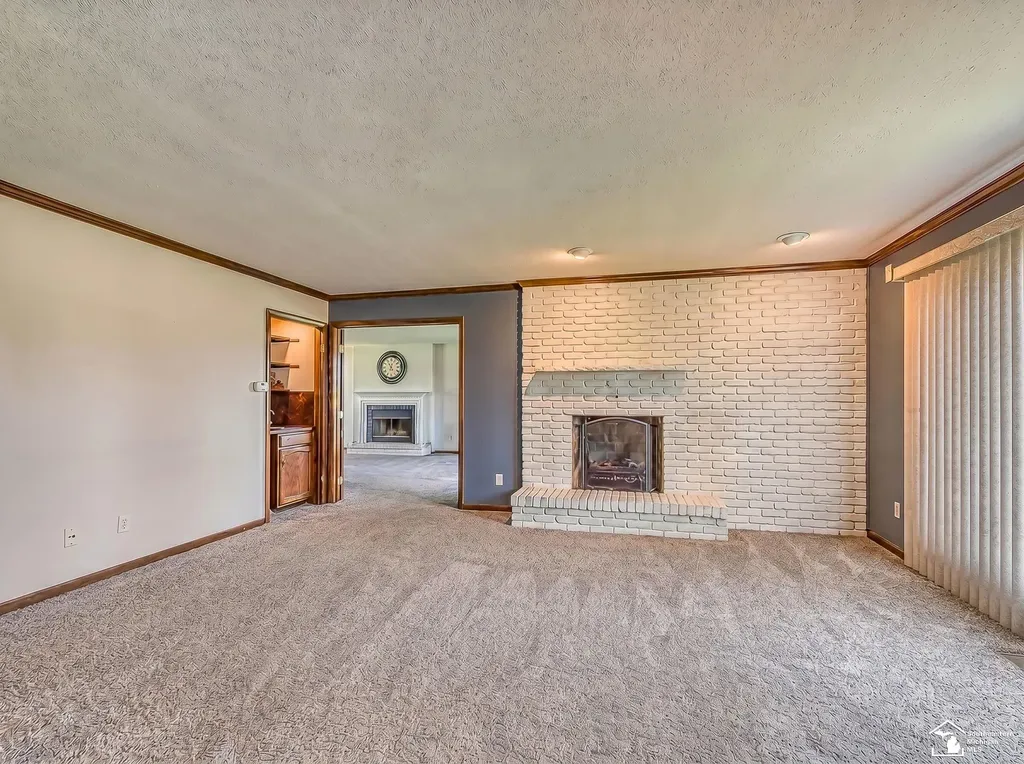 1060 Hollywood Drive Monroe City MI 48162