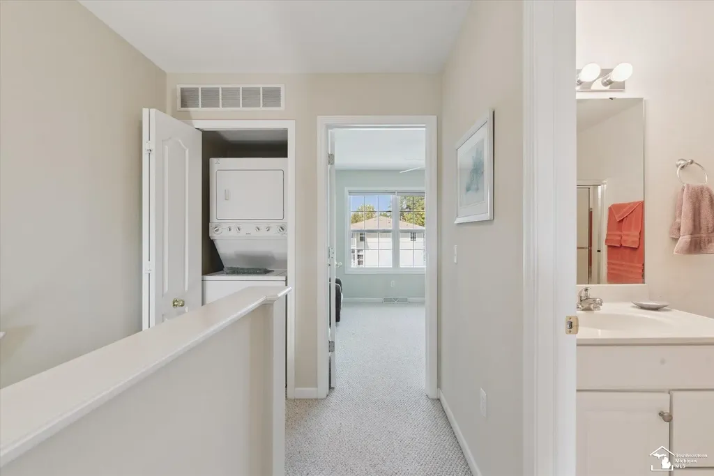 216 Beachwalk Trail Luna Pier City MI 48157