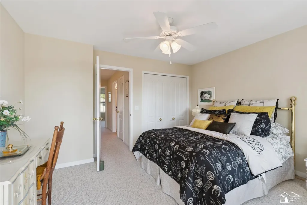 216 Beachwalk Trail Luna Pier City MI 48157