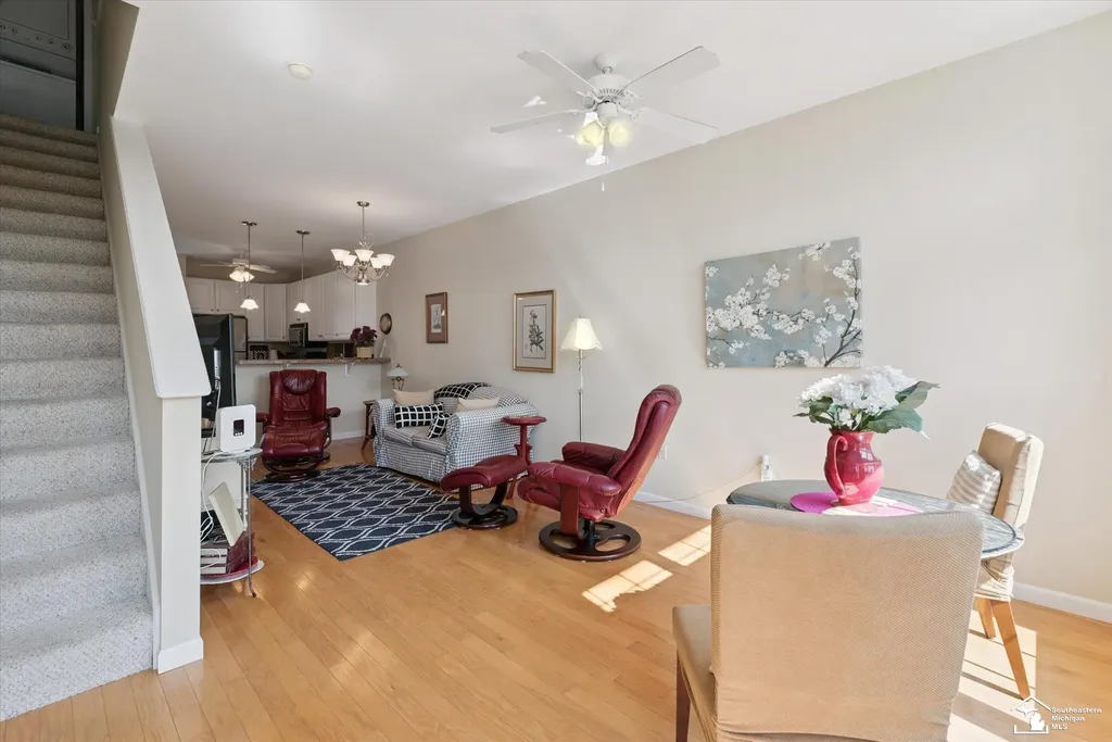 216 Beachwalk Trail Luna Pier City MI 48157