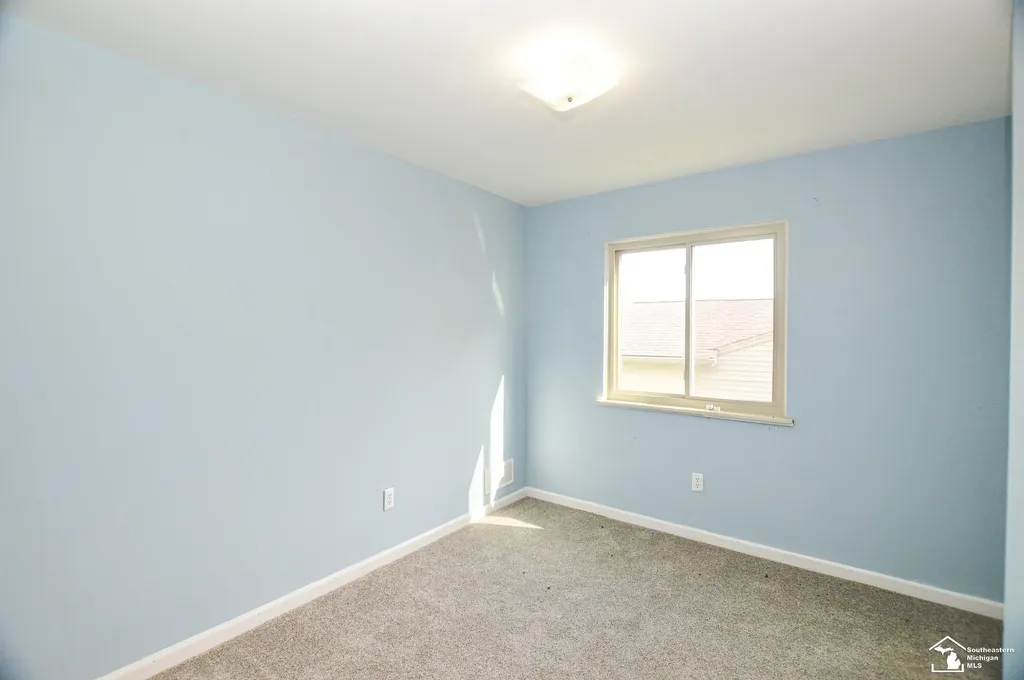 8675 Lillian Drive Berlin Charter Township MI 48166