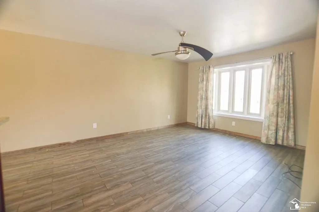 8675 Lillian Drive Berlin Charter Township MI 48166