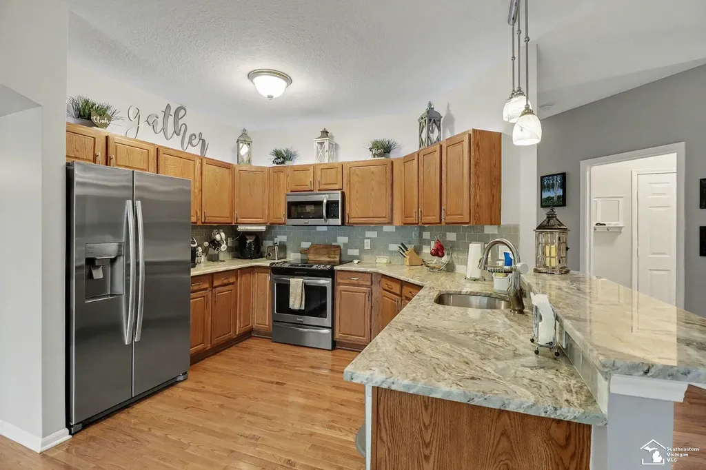23728 W Creek Drive Huron Charter Township MI 48164