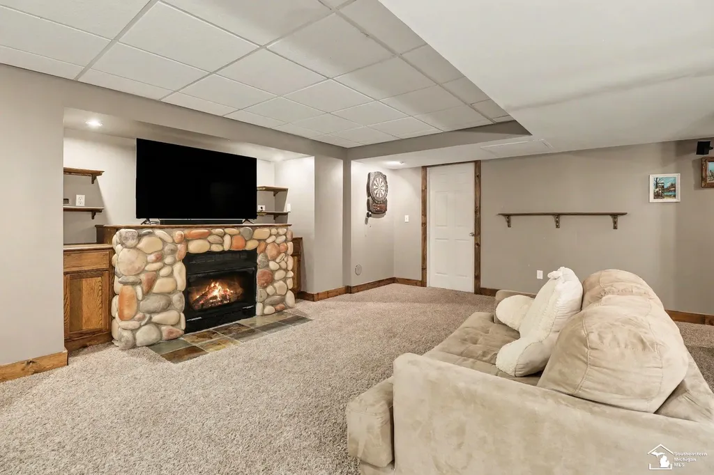 23728 W Creek Drive Huron Charter Township MI 48164