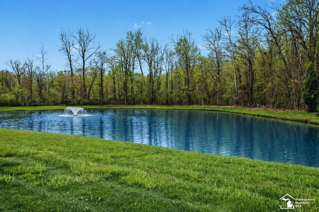 23728 W Creek Drive Huron Charter Township MI 48164