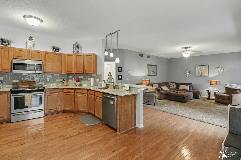 23728 W Creek Drive Huron Charter Township MI 48164