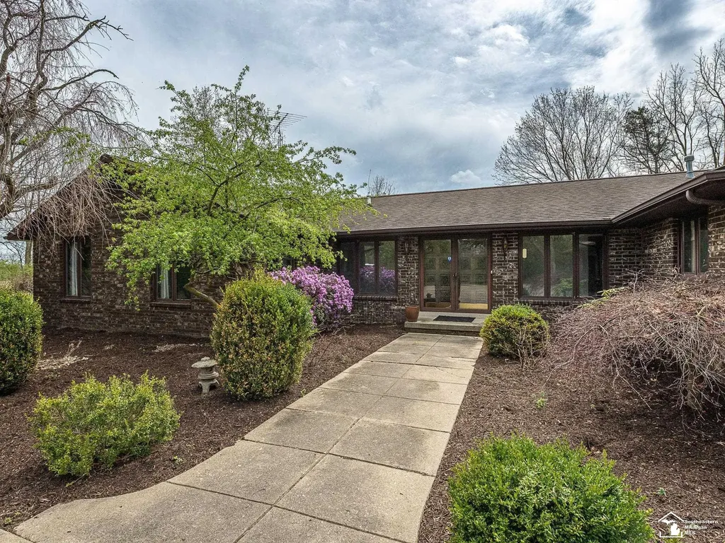 3455 W Albain Road Monroe Charter Township MI 48161