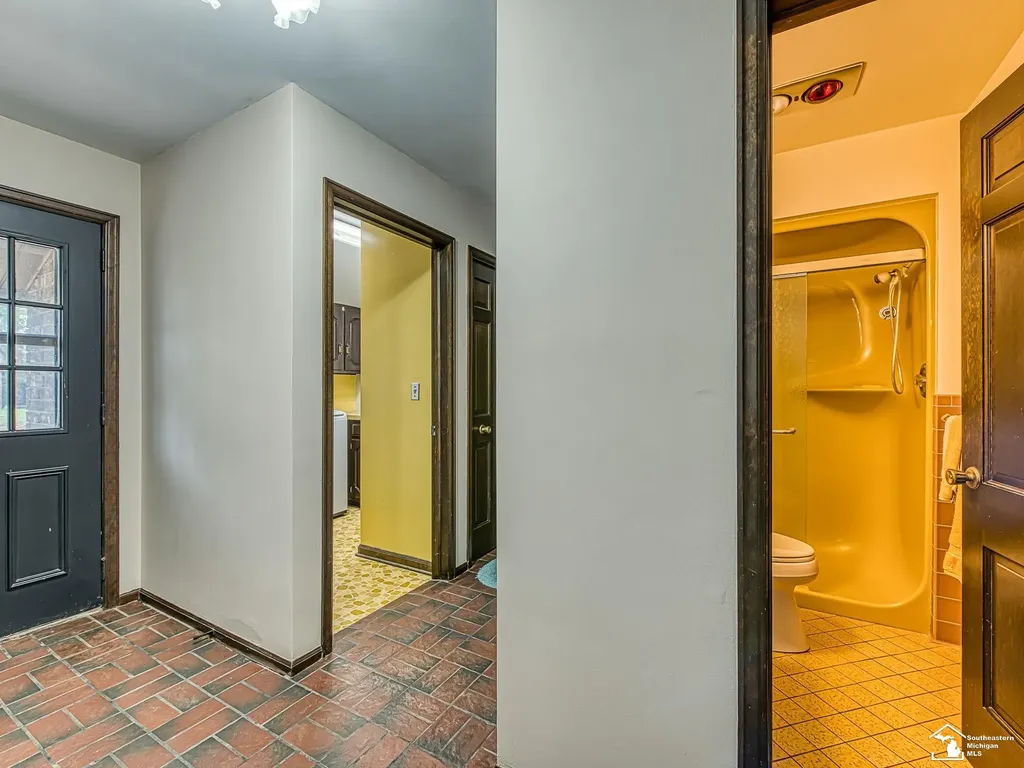 3455 W Albain Road Monroe Charter Township MI 48161