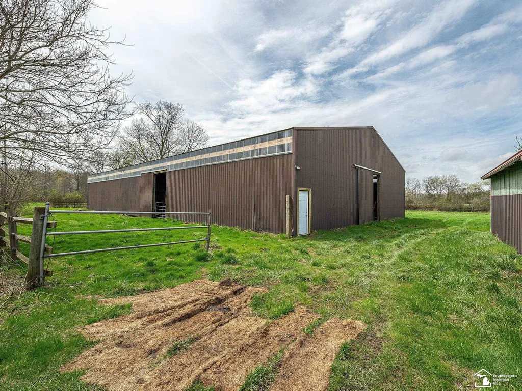 3455 W Albain Road Monroe Charter Township MI 48161