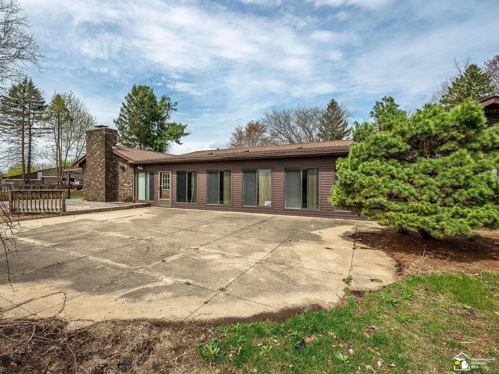 3455 W Albain Road Monroe Charter Township MI 48161