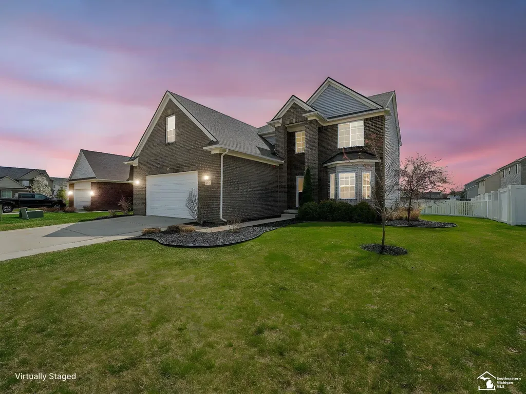 691 Foxworth Street Dundee Village MI 48131