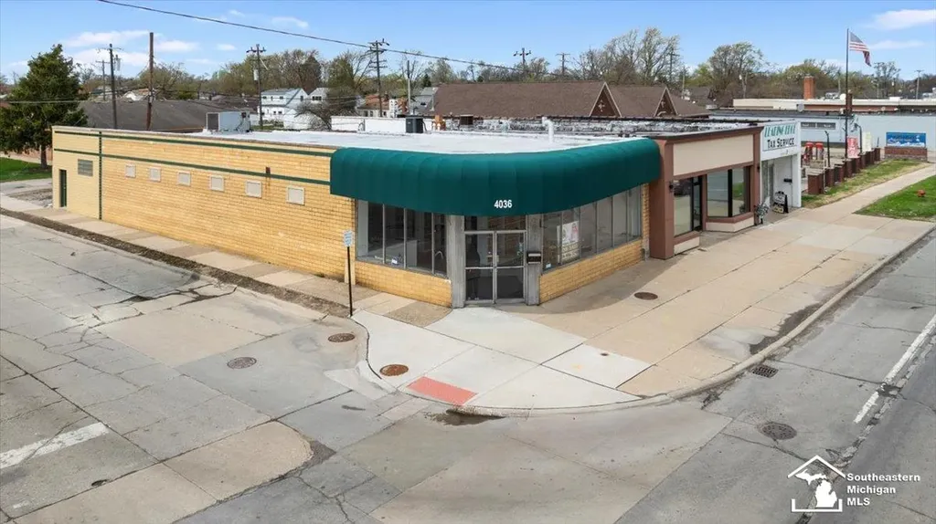 4036 Fort Street Lincoln Park City MI 48146