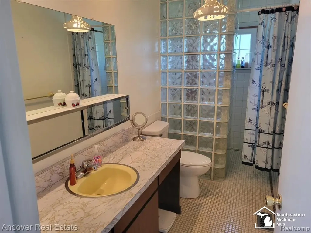 4324 Oak Glen Dr Drive Camden Township MI 49232