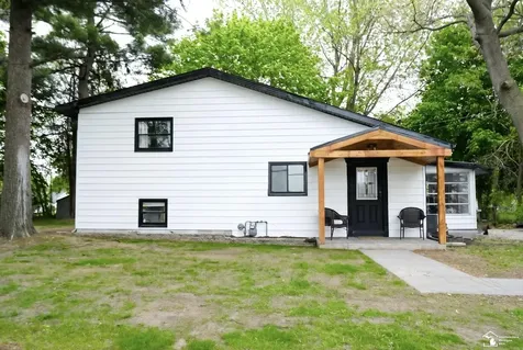 7252 Douglas Road Unknown City MI 48144