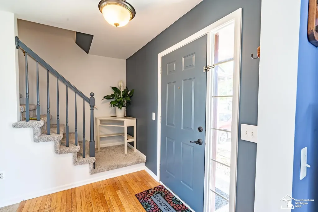 203 Dundee Ridge Drive Dundee Village MI 48131