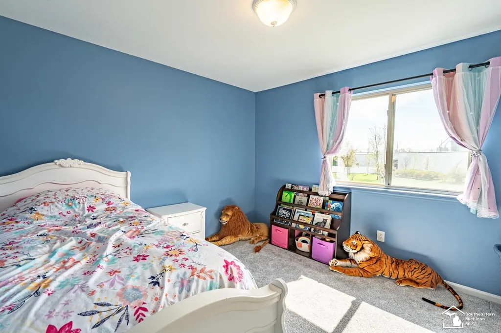 203 Dundee Ridge Drive Dundee Village MI 48131