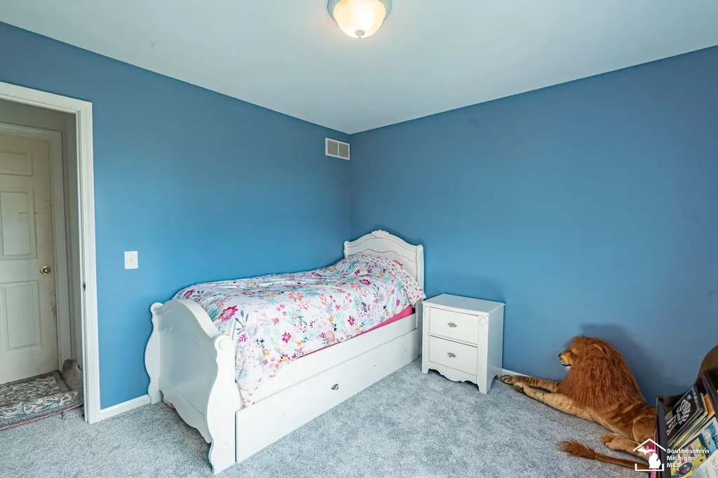 203 Dundee Ridge Drive Dundee Village MI 48131