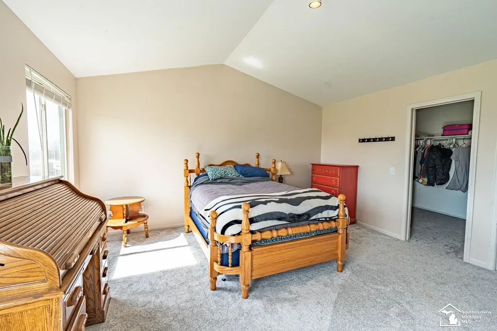 203 Dundee Ridge Drive Dundee Village MI 48131