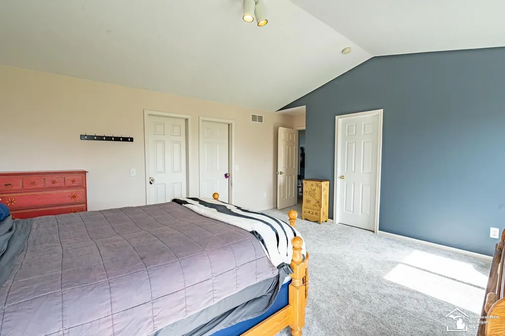 203 Dundee Ridge Drive Dundee Village MI 48131