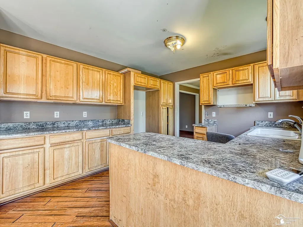 9676 Landsdowne Lane Ypsilanti Charter Township MI 48197