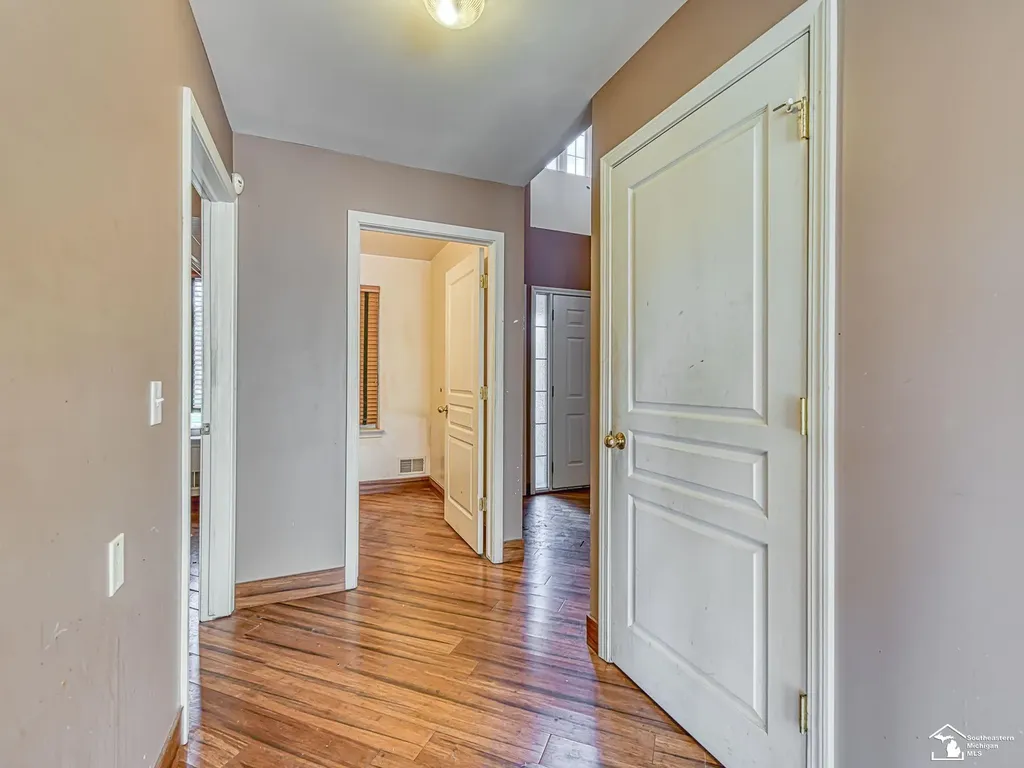 9676 Landsdowne Lane Ypsilanti Charter Township MI 48197