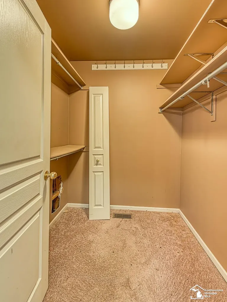 9676 Landsdowne Lane Ypsilanti Charter Township MI 48197