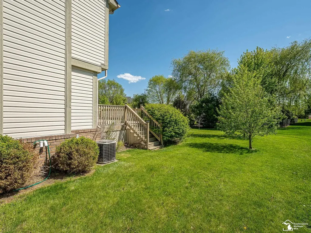9676 Landsdowne Lane Ypsilanti Charter Township MI 48197