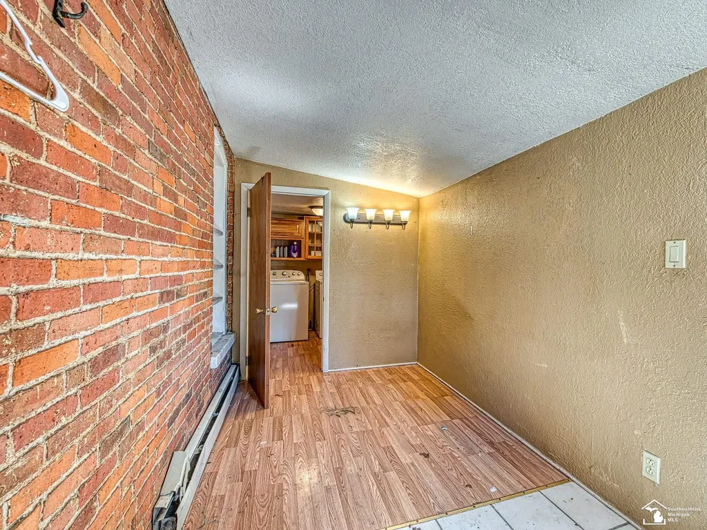 115 Grove Street Hudson City MI 49247