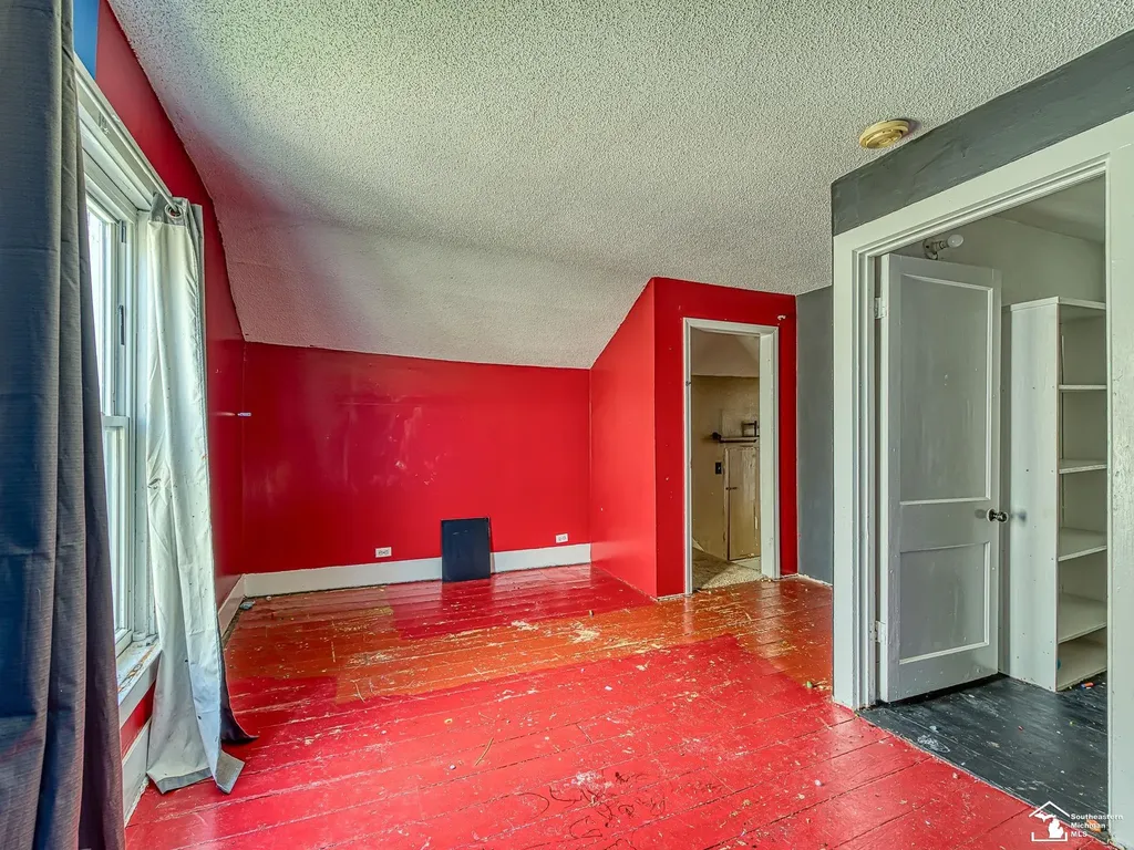 115 Grove Street Hudson City MI 49247