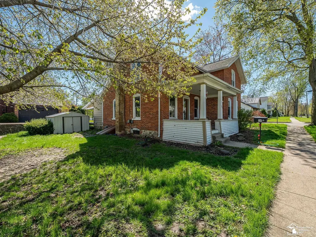 115 Grove Street Hudson City MI 49247