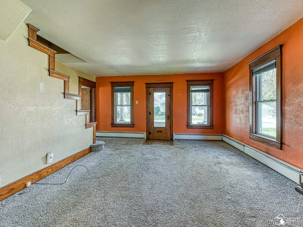 115 Grove Street Hudson City MI 49247