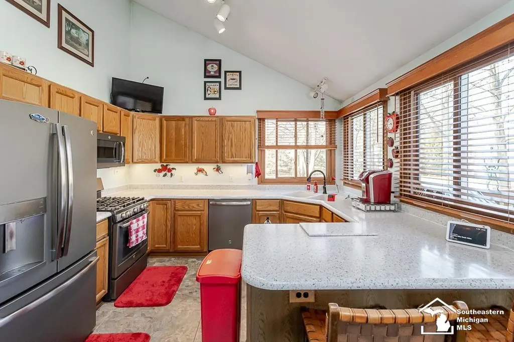 6820 Stonegate Drive Bedford Township MI 48182