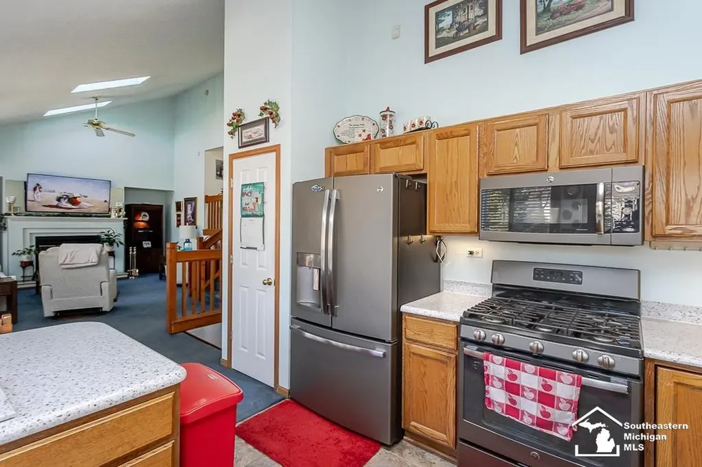 6820 Stonegate Drive Bedford Township MI 48182