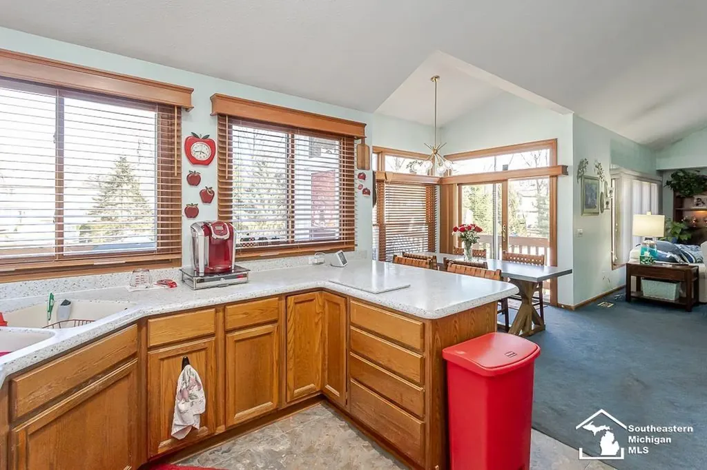 6820 Stonegate Drive Bedford Township MI 48182