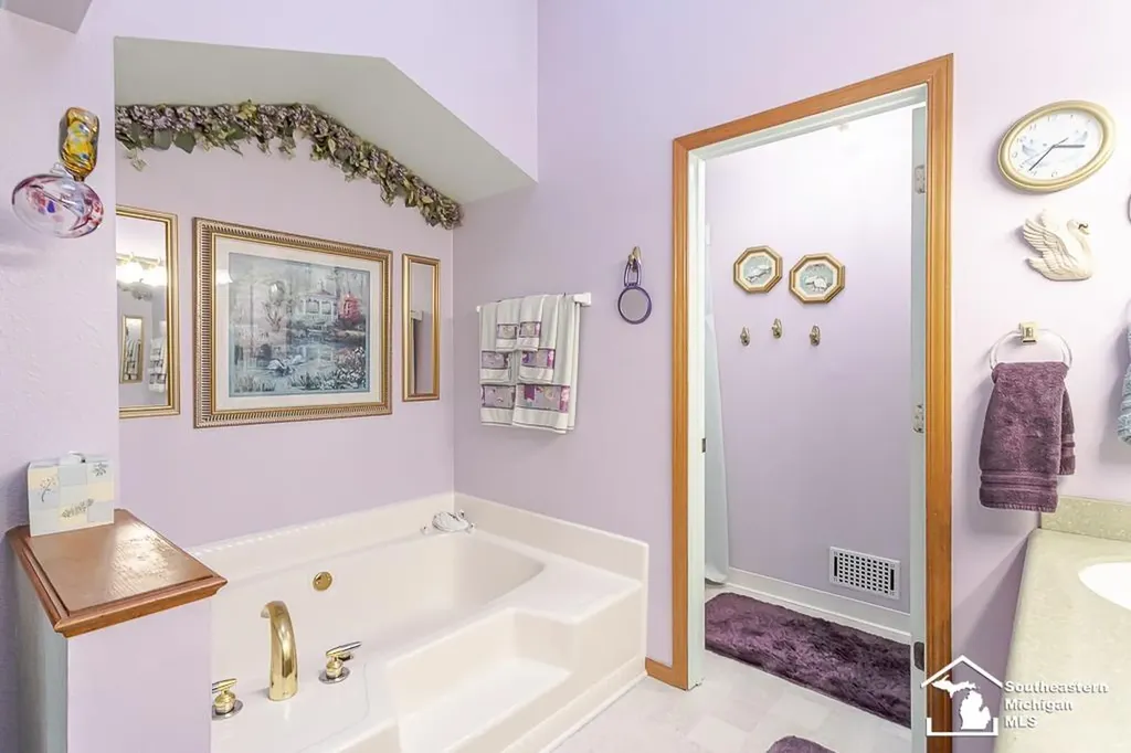 6820 Stonegate Drive Bedford Township MI 48182