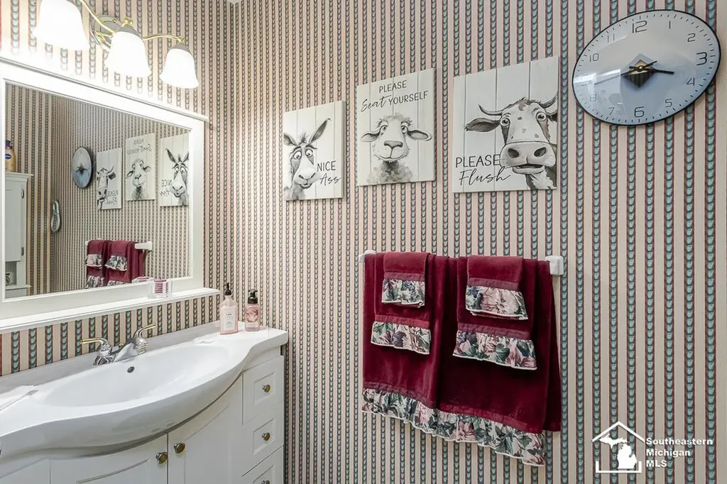 6820 Stonegate Drive Bedford Township MI 48182