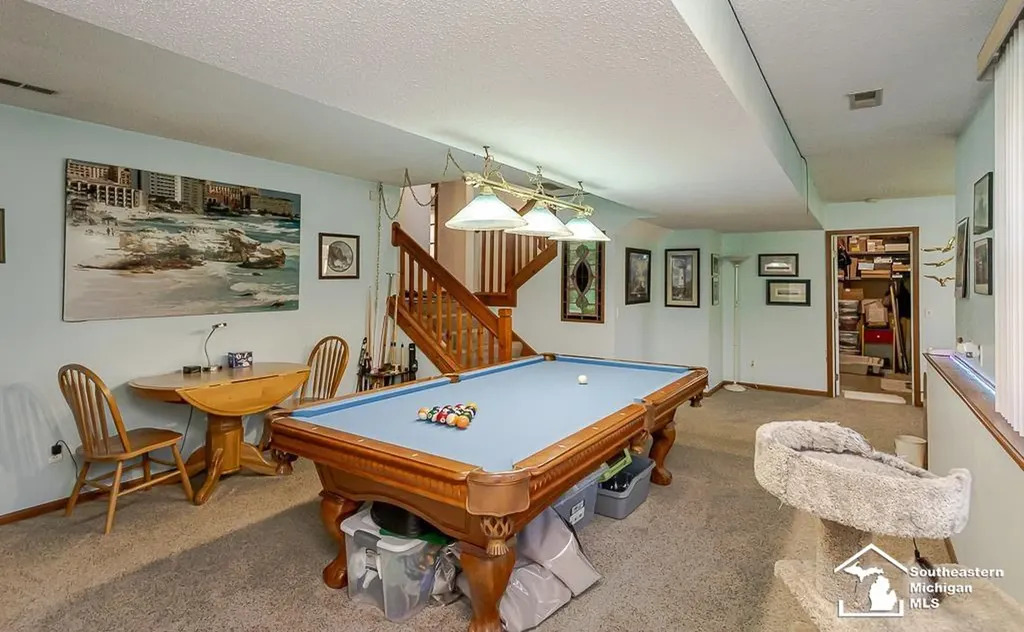 6820 Stonegate Drive Bedford Township MI 48182