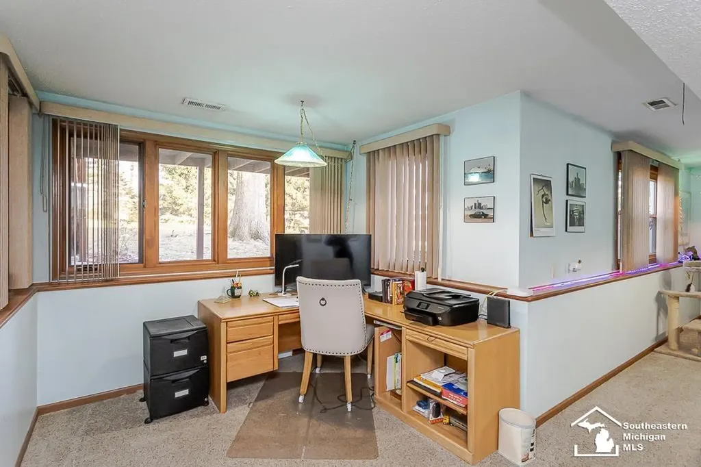 6820 Stonegate Drive Bedford Township MI 48182