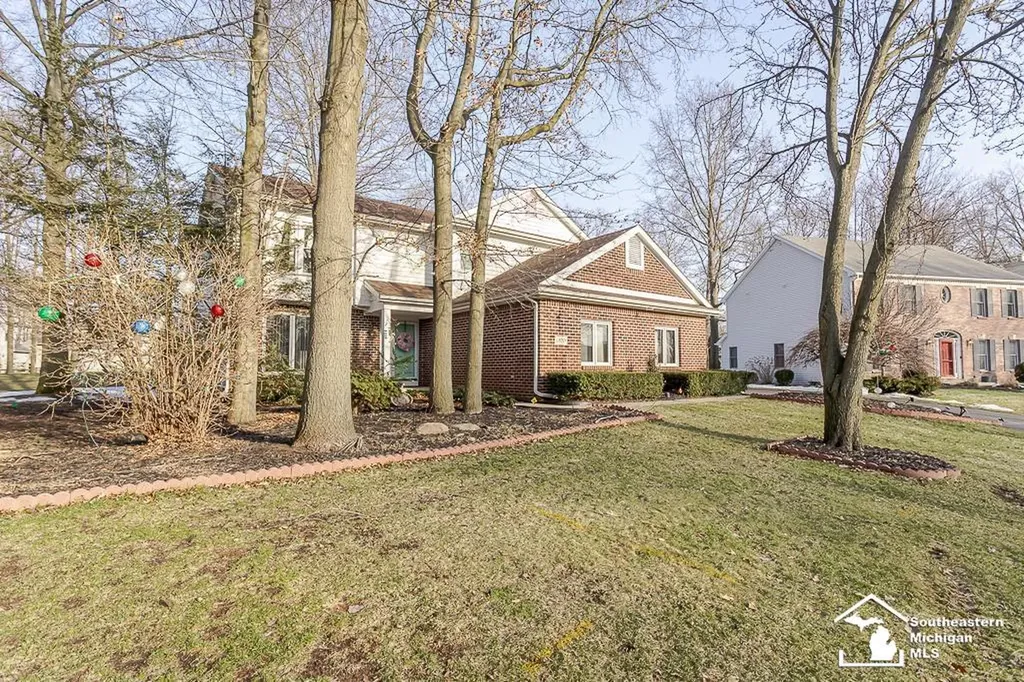 6820 Stonegate Drive Bedford Township MI 48182