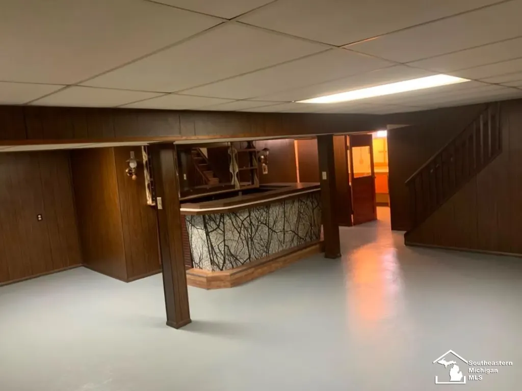 7914 Campbell Street Taylor City MI 48180