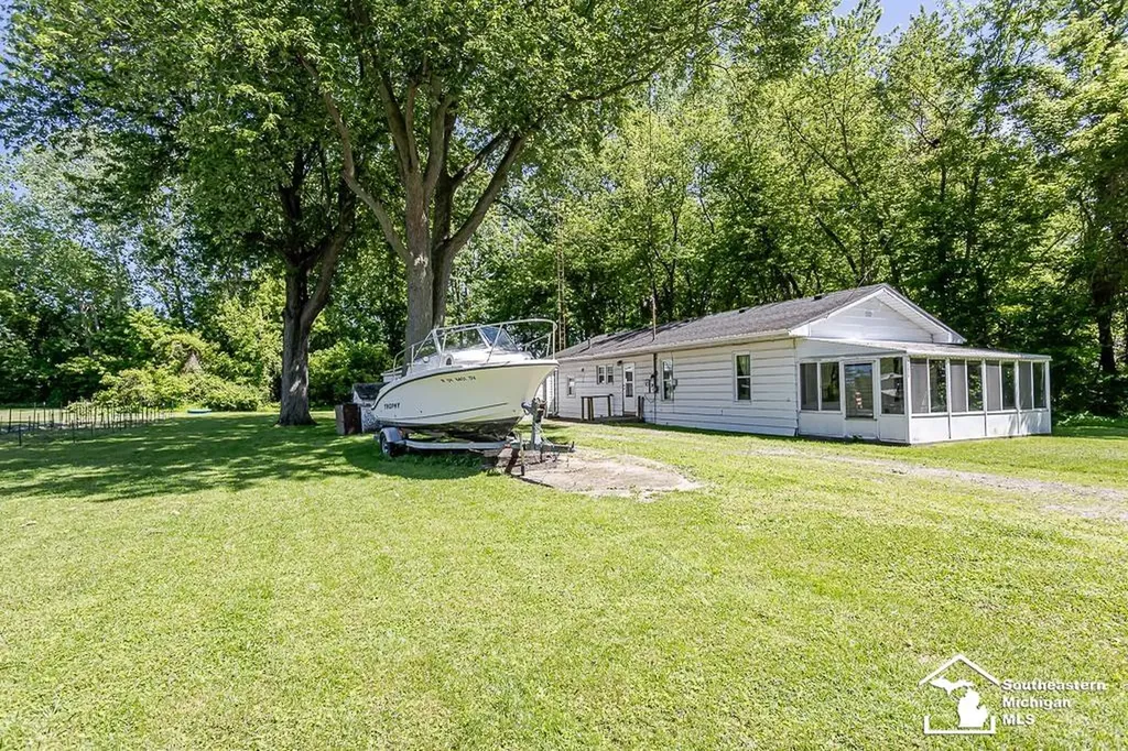 13838 Bayside Drive Monroe Charter Township MI 48161