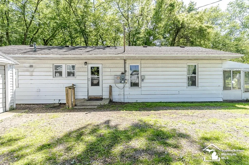 13838 Bayside Drive Monroe Charter Township MI 48161