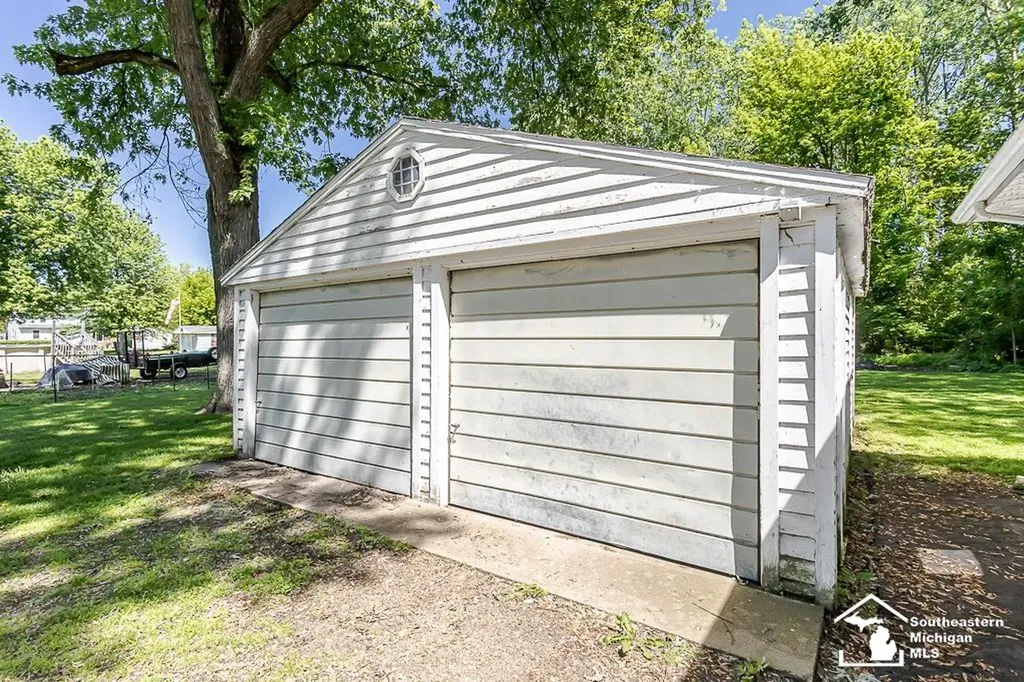 13838 Bayside Drive Monroe Charter Township MI 48161