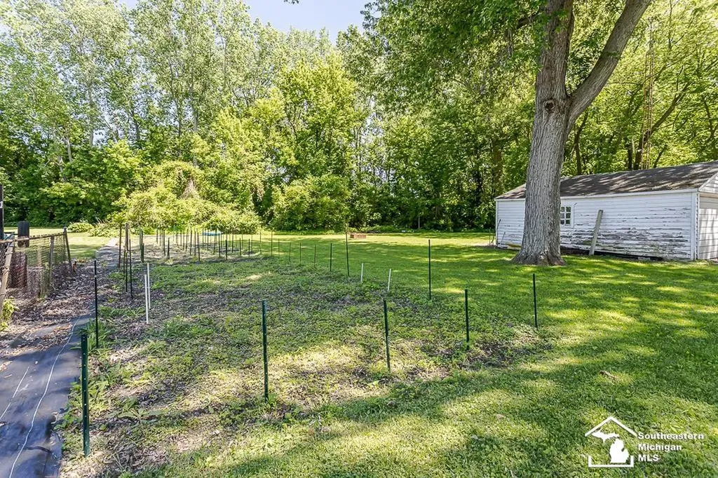 13838 Bayside Drive Monroe Charter Township MI 48161