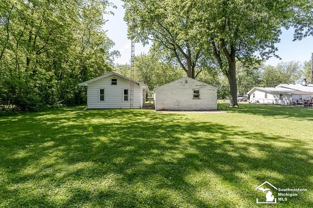 13838 Bayside Drive Monroe Charter Township MI 48161