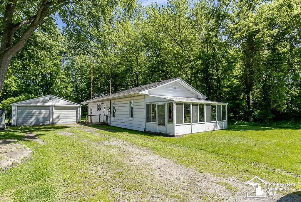 13838 Bayside Drive Monroe Charter Township MI 48161