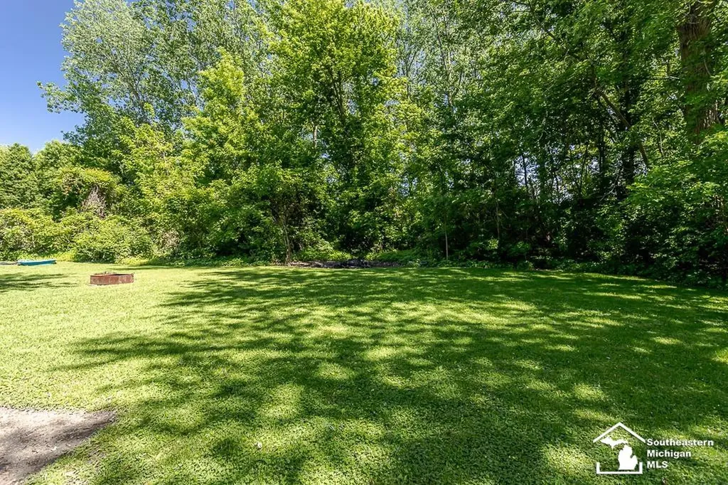 13838 Bayside Drive Monroe Charter Township MI 48161