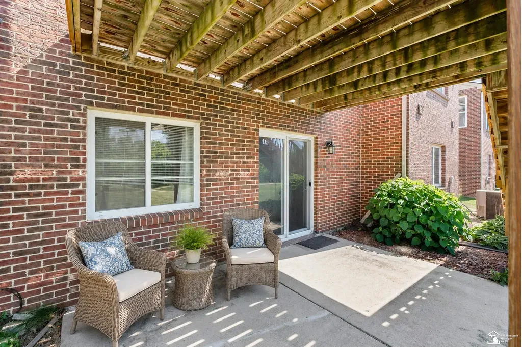 5054 Breckenridge Drive Ypsilanti Charter Township MI 48197